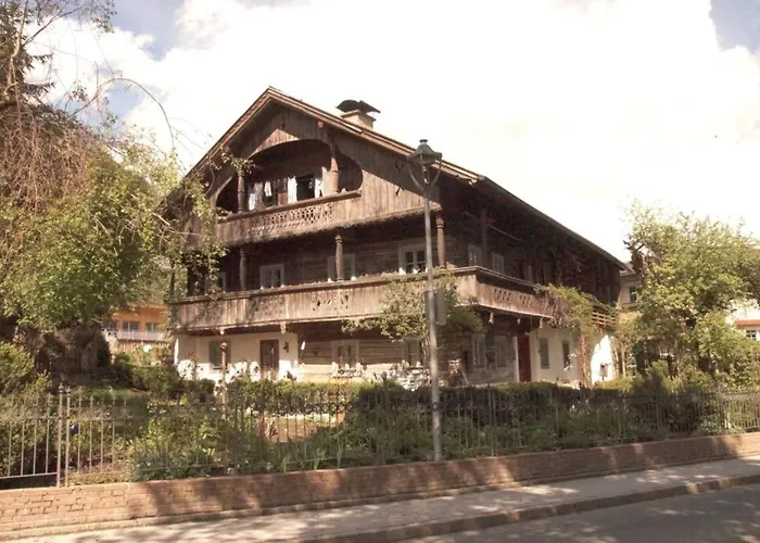 アパート Schoenwoerth Niederbreitenbach